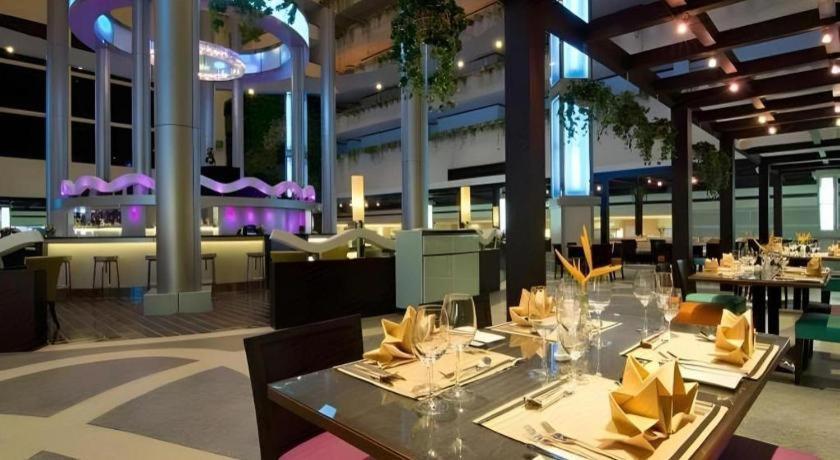 Ambassador City Jomtien Pattaya - Ocean Wing Hotel На Джомтиен Екстериор снимка